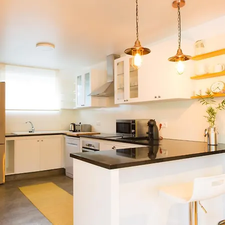 Casa Dos Caldeiras Lajes do Pico