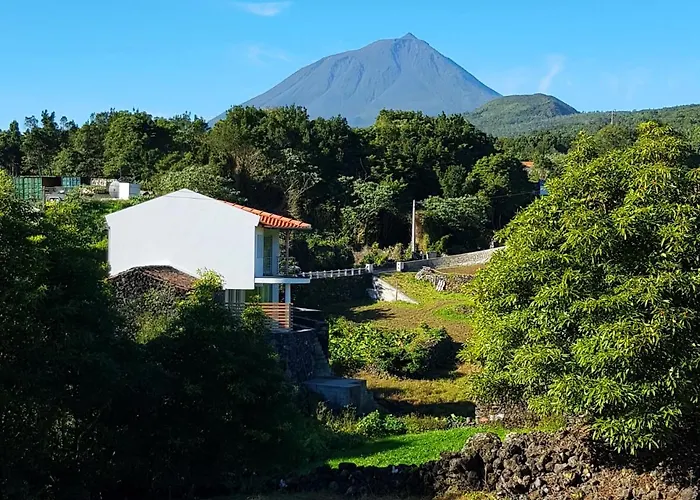 Casa Dos Caldeiras Frühstückspension Lajes do Pico