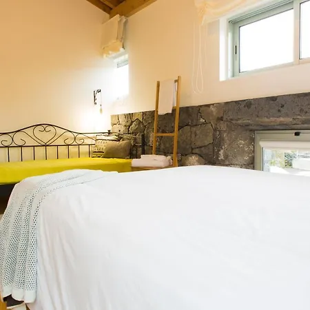 Casa Dos Caldeiras 3* 拉日什杜皮库