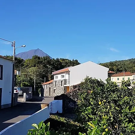 Casa Dos Caldeiras Bed & Breakfast