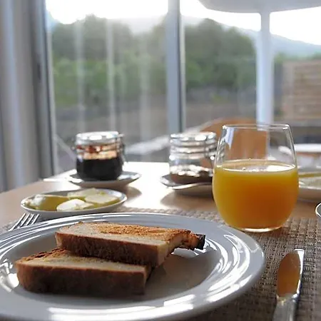 Casa Dos Caldeiras Bed & Breakfast 3*