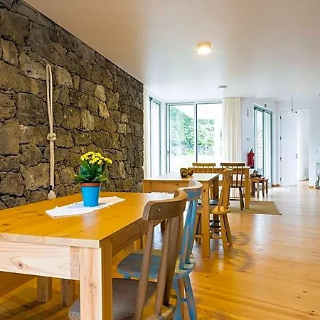 Casa Dos Caldeiras Bed & Breakfast