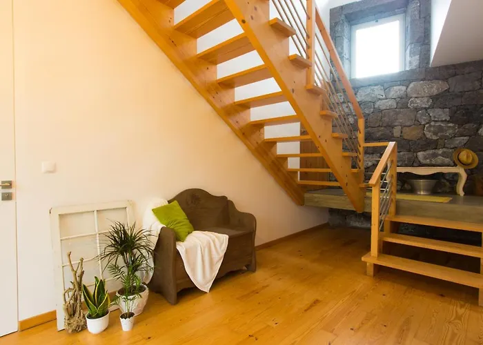 Casa Dos Caldeiras Bed & Breakfast 3*