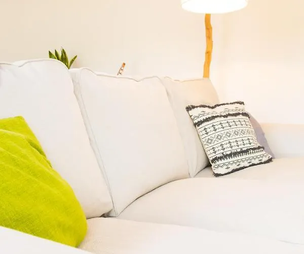 Casa Dos Caldeiras Bed & Breakfast 3*